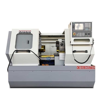 金属ターニング機械 ツール CK6136 Cnc 金属機械 Cnc回路機械