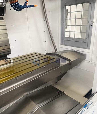 CNC制御垂直マシニング センター16/24用具のチェンジャー容量1400 x 700mm