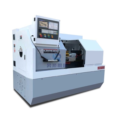 金属のための大型頑丈なフラット ベッド CNC 旋盤機械 Ck6132